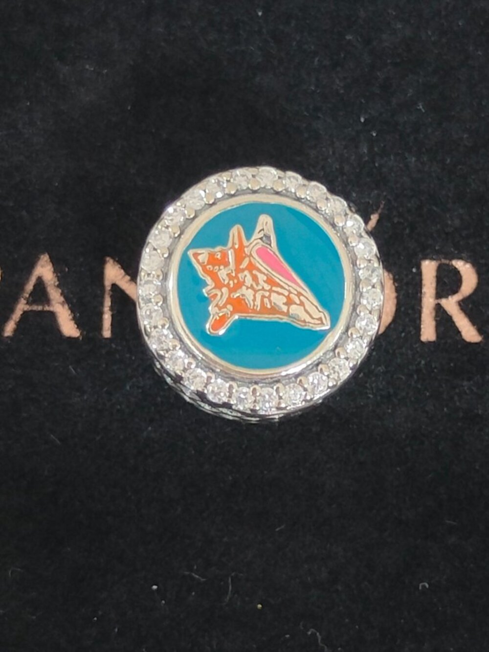 Pandora Island Of Turks And Caicos Exclusive Country Charm Bead with box